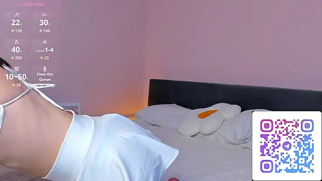 Snapshot of lally_cute chatting on December 2025 11:25:02 AM lally cute online show from December 2025 11:25:02 AM