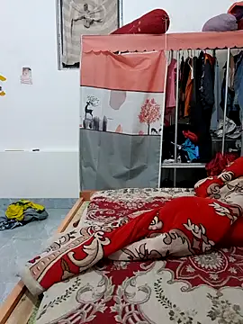 mai-mai-97 online show from March 2026 05:25:01 PM