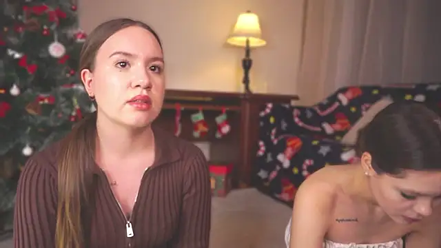 VirginiaRowe online show from December 2025 02:33:01 PM