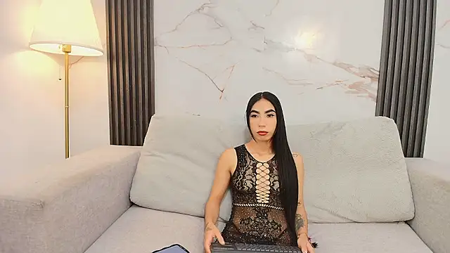 HallieStone online show from February 2026 01:04:02 PM