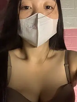 Snapshot of lana-kan chatting on May 2026 01:45:01 AM lana-kan online show from May 2026 01:45:01 AM