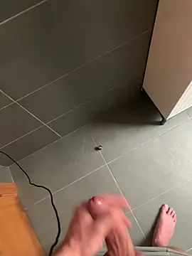 Biowof online show from April 2026 03:28:02 PM