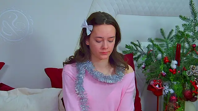 Snapshot of LilyLanes chatting on December 2025 08:01:01 AM LilyLanes online show from December 2025 08:01:01 AM