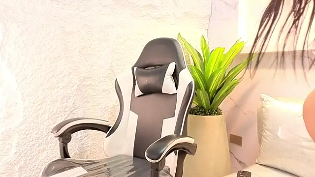 Snapshot of electra_wildtp chatting on December 2025 07:22:01 PM electra wildtp online show from December 2025 07:22:01 PM