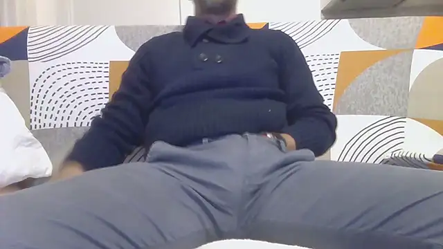 Snapshot of Eroshotlicker chatting on December 2025 08:57:02 PM Eroshotlicker online show from December 2025 08:57:02 PM