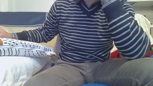 Eroshotlicker online show from January 2026 10:56:02 PM