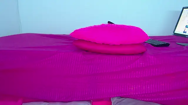 Milytylor online show from March 2026 02:13:02 AM