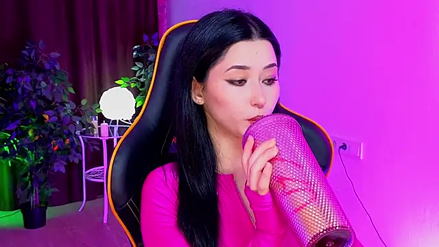 RedMidnight online show from February 2026 09:00:02 PM