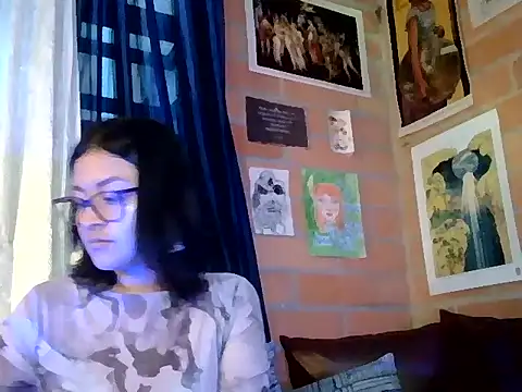 Winter 111 online show from December 2025 10:29:02 PM