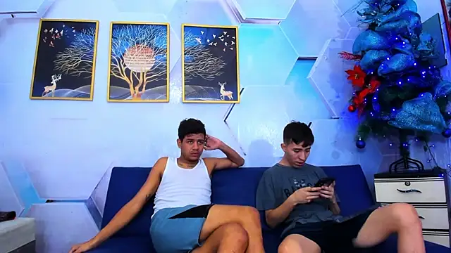 Snapshot of Lester_james2 chatting on December 2025 09:42:02 PM Lester james2 online show from December 2025 09:42:02 PM