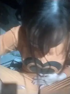 tieutam122 online show from February 2026 01:15:01 PM