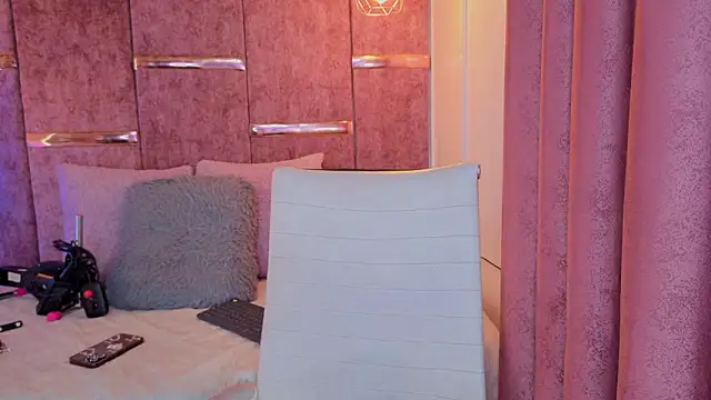 Snapshot of amberthangelss chatting on January 2026 03:16:01 PM amberthangelss online show from January 2026 03:16:01 PM