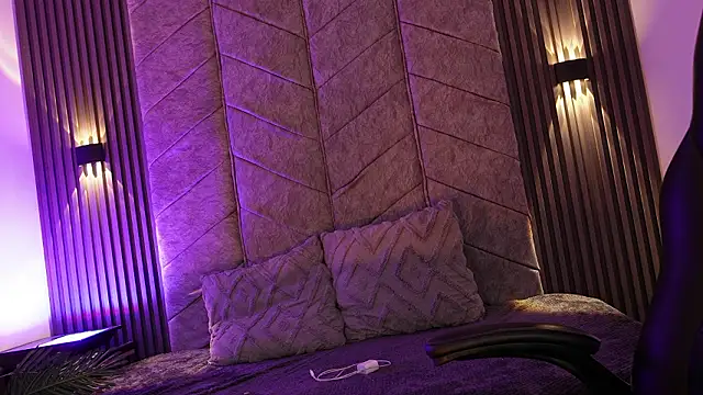 Snapshot of amberthangelss chatting on February 2026 01:08:02 PM amberthangelss online show from February 2026 01:08:02 PM