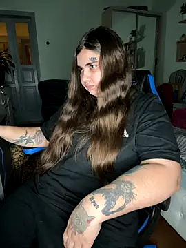 MariasV online show from December 2025 04:16:01 PM