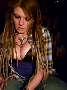 Snapshot of Horny_hippie chatting on January 2025 11:36:02 PM Horny hippie online show from January 2025 11:36:02 PM