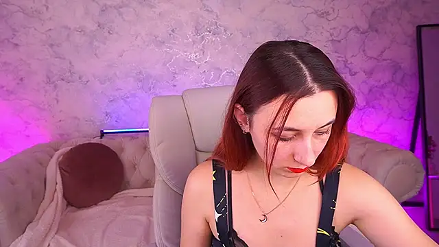 RoxieRay online show from December 2025 03:52:02 PM