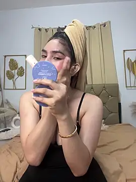 Snapshot of SofiaHarison chatting on December 2025 07:57:02 AM SofiaHarison online show from December 2025 07:57:02 AM