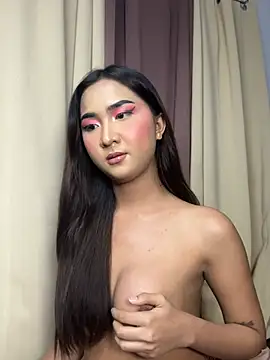 Diannellove online show from April 2026 07:58:01 PM