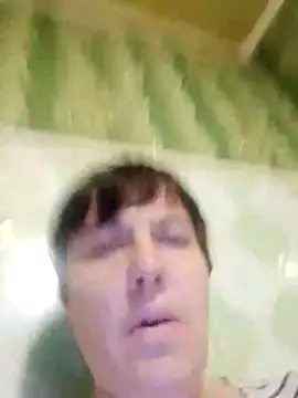 Snapshot of LusiaD chatting on December 2025 08:39:01 PM LusiaD online show from December 2025 08:39:01 PM