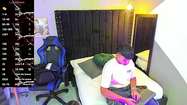 Bryan robayo5 online show from March 2026 11:17:01 AM