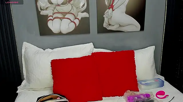 nora temptress online show from March 2026 02:39:02 PM