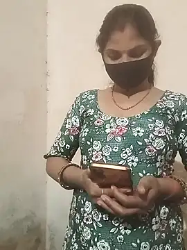 Snapshot of Pooja_bhabhi00 chatting on November 2025 02:32:02 PM Pooja bhabhi00 online show from November 2025 02:32:02 PM