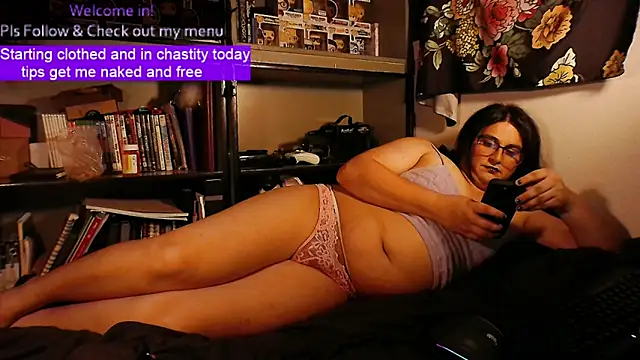 Snapshot of Pup_Cup69 chatting on November 2025 01:30:02 AM Pup Cup69 online show from November 2025 01:30:02 AM