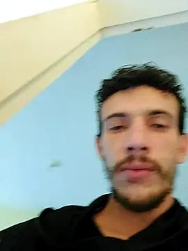 Snapshot of Surf_boy8 chatting on December 2025 07:53:01 PM Surf boy8 online show from December 2025 07:53:01 PM