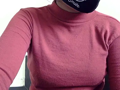 Snapshot of Your_DreamPrincess chatting on November 2025 07:44:01 AM Your DreamPrincess online show from November 2025 07:44:01 AM