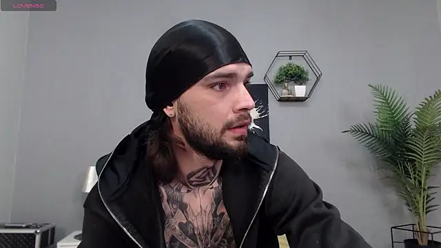 KaneHunter online show from March 2026 07:36:02 PM