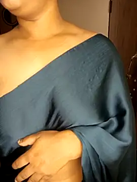 Snapshot of Rumpa-10 chatting on February 2026 06:53:01 PM Rumpa-10 online show from February 2026 06:53:01 PM