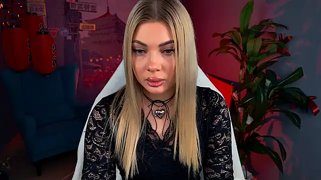 HyileyClark online show from March 2026 09:14:01 AM