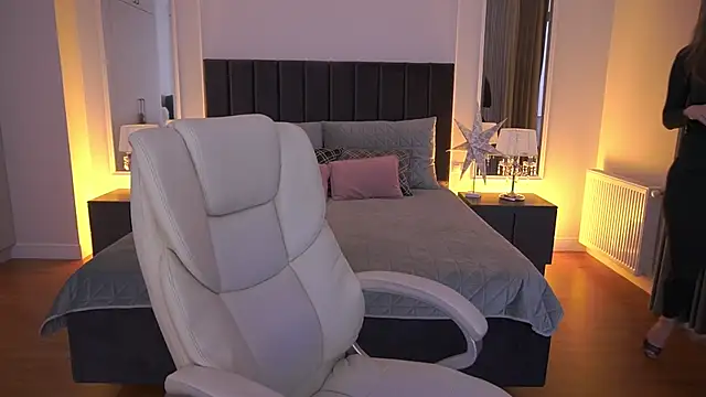 KissableKira online show from February 2026 02:46:01 PM