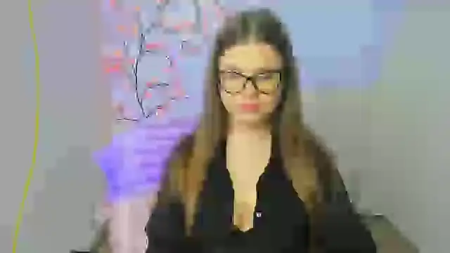 Violetta Brilliant online show from December 2025 12:36:02 PM