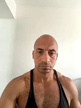 Snapshot of Russo41rj chatting on December 2025 01:09:01 PM Russo41rj online show from December 2025 01:09:01 PM