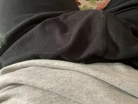 erdestruttor18 online show from February 2026 08:15:02 AM