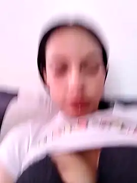 Snapshot of Amarantaa_swet chatting on December 2025 02:33:01 PM Amarantaa swet online show from December 2025 02:33:01 PM