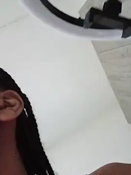 MsParisSmith online show from December 2025 07:41:02 PM