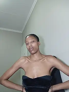 MsParisSmith online show from July 2026 08:29:01 PM
