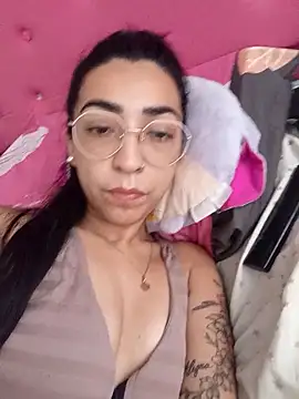 Yani-14 online show from February 2026 06:57:02 PM