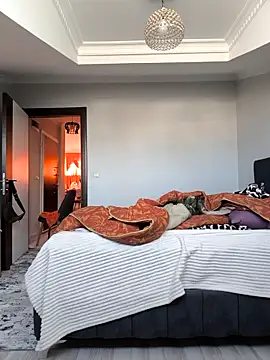 hazarcannn online show from February 2026 12:35:02 PM