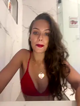 Snapshot of LilyGoldd chatting on December 2025 08:25:02 PM LilyGoldd online show from December 2025 08:25:02 PM