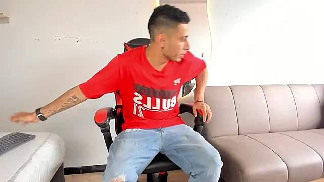 MatthewCullen online show from December 2025 07:18:01 PM