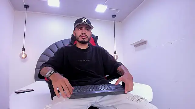 MatthewCullen online show from February 2026 07:51:02 PM