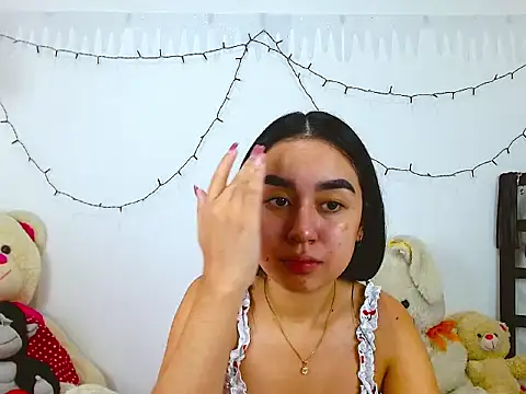 SiennaLorens online show from January 2026 02:52:02 PM