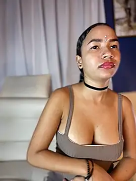 ZoeyFierce online show from December 2025 01:51:01 PM