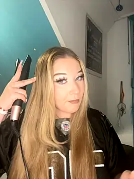 mellixxa online show from November 2025 07:38:01 PM