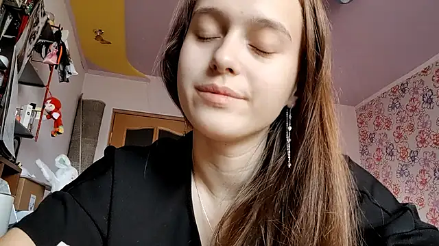 Snapshot of SophieHazely chatting on December 2025 01:22:02 AM SophieHazely online show from December 2025 01:22:02 AM