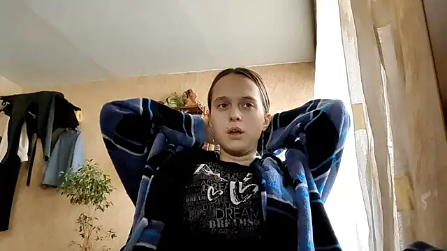 Snapshot of SophieHazely chatting on December 2025 05:44:02 AM SophieHazely online show from December 2025 05:44:02 AM