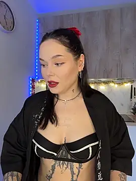 Snapshot of EvaNoirrr chatting on December 2025 07:06:02 AM EvaNoirrr online show from December 2025 07:06:02 AM